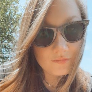 Meet your Posher, Dawn